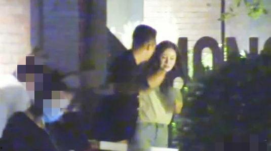 黑粉爆料汪小菲视频,黑粉爆料背后的真相揭秘