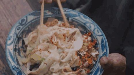 男明星 油泼面,探寻男明星的美食情缘